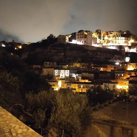 招待所 Ibla 4*