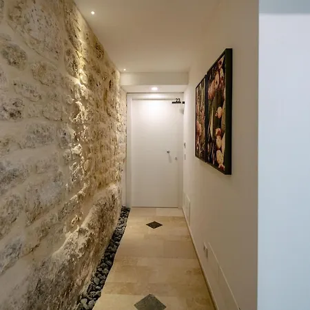 Ibla 4*